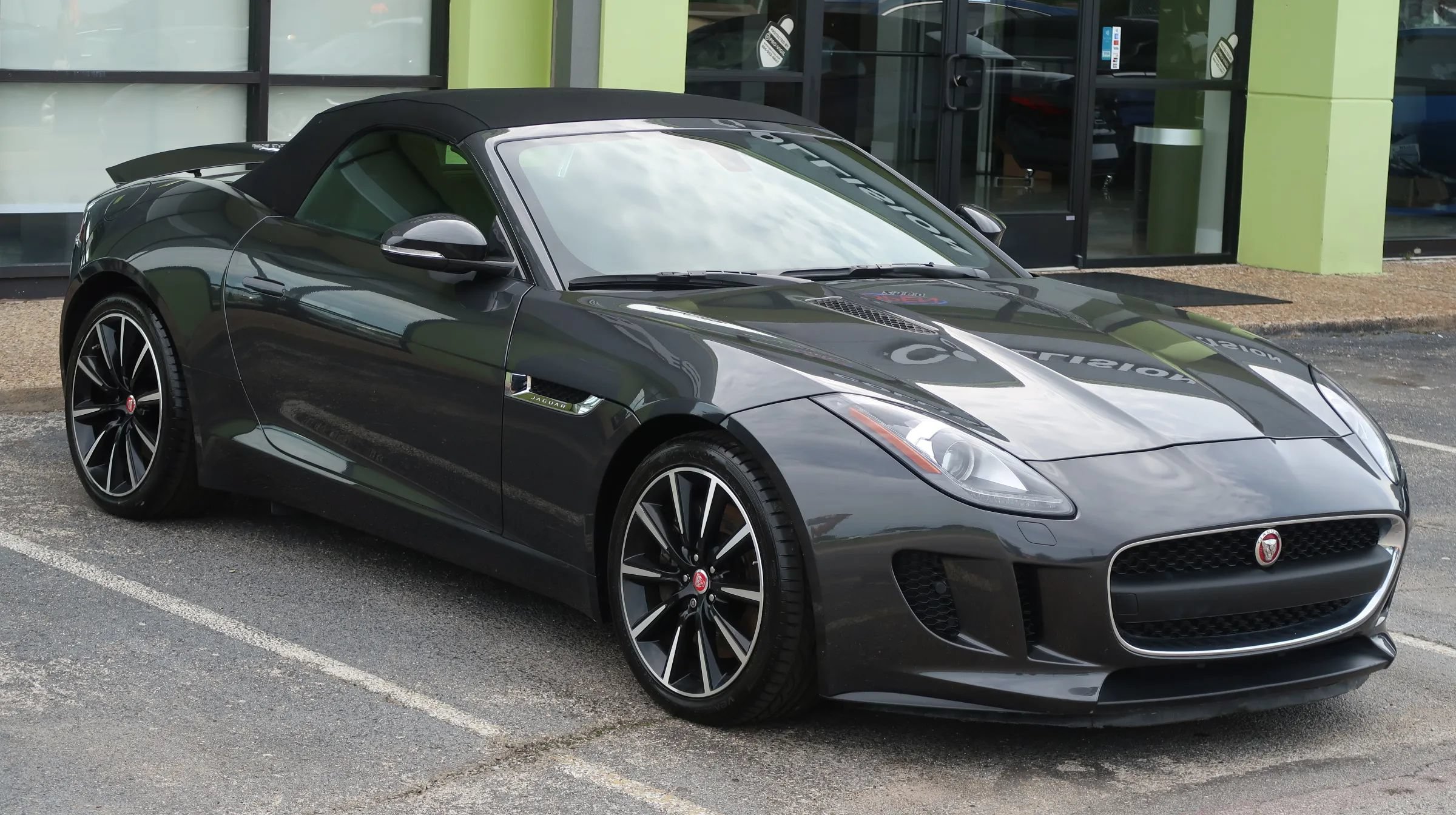 Used 2016 Jaguar F-TYPE Convertible RWD image 5