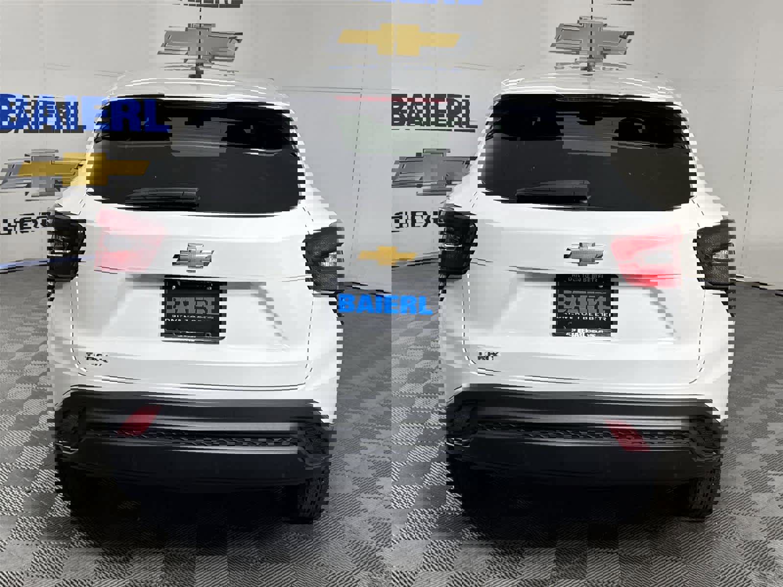 Used 2024 Chevrolet Trax LS image 4