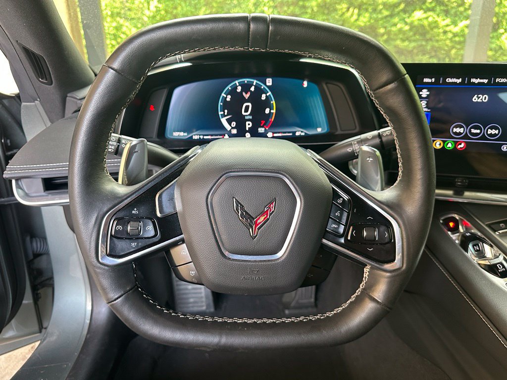 Used 2022 Chevrolet Corvette Stingray Preferred Cpe w/ Z51 Performance Package RWD image 19