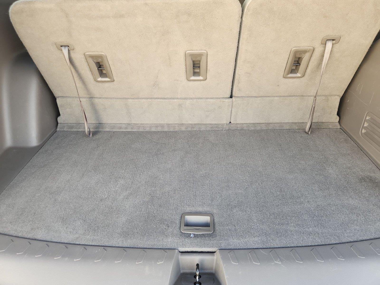 Used 2018 Chevrolet Traverse LT FWD image 24