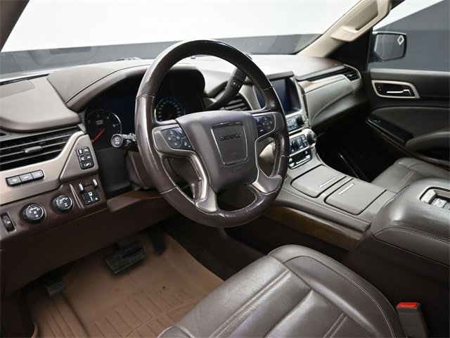 Used 2018 GMC Yukon XL Denali image 12
