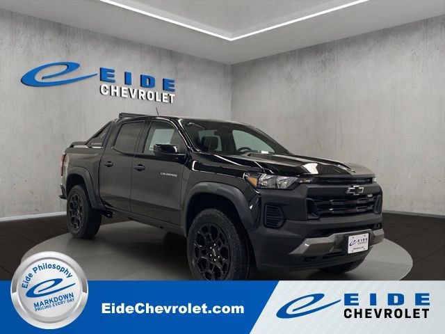 New 2026 Chevrolet Colorado Trail Boss w/ Midnight Edition image 1