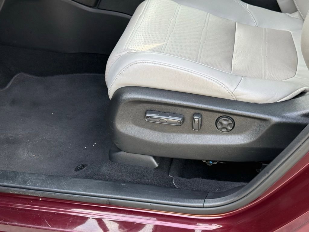 Used 2019 Honda CR-V EX-L image 24