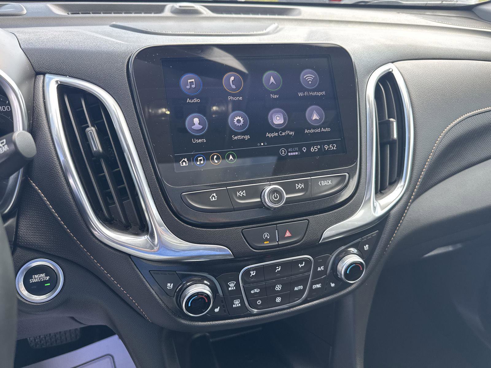 Used 2024 Chevrolet Equinox Premier AWD/4WD image 23
