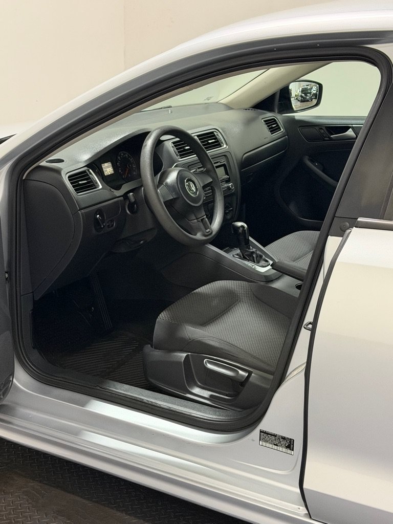Used 2014 Volkswagen Jetta S FWD image 8