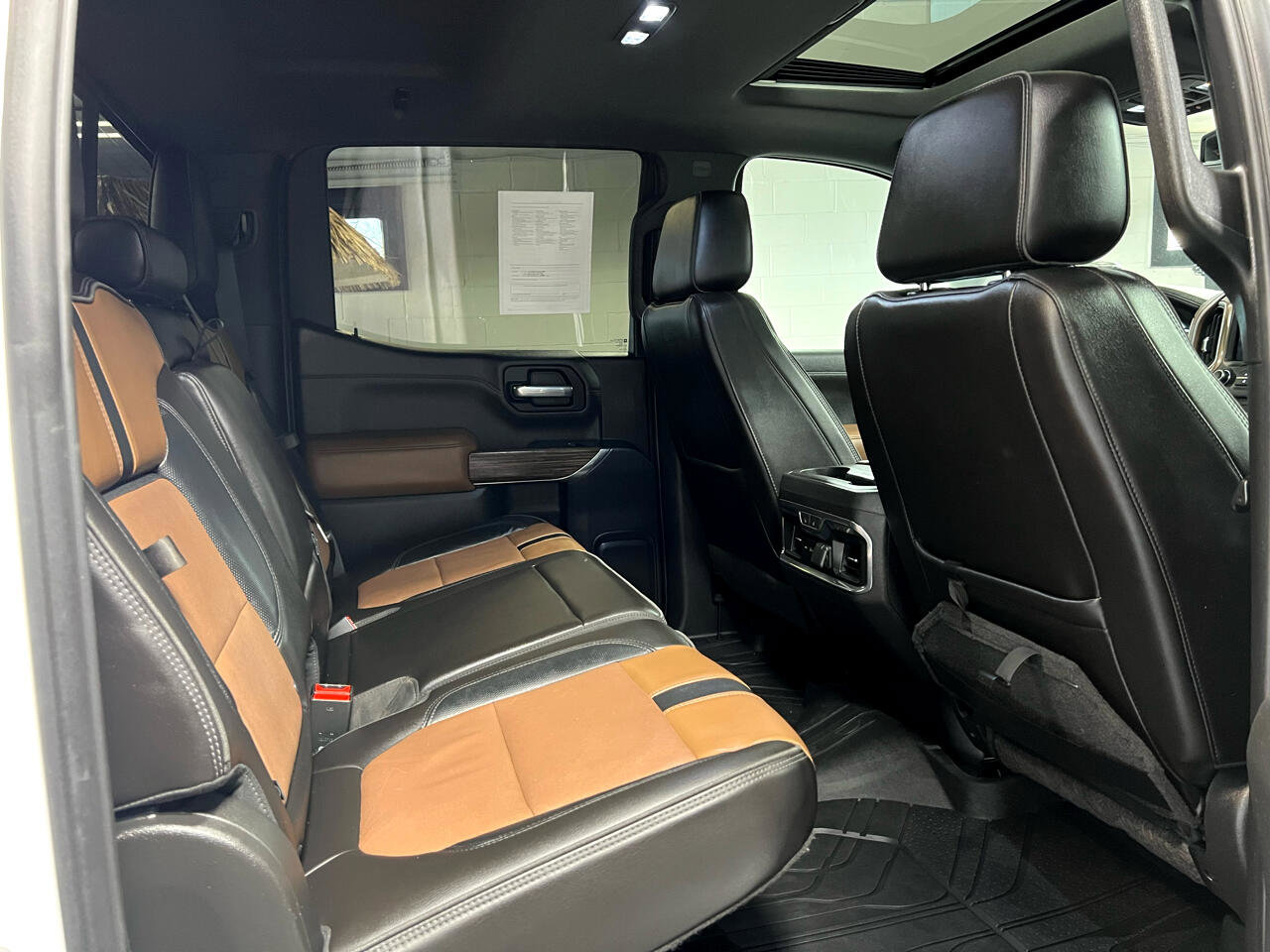 Used 2019 Chevrolet Silverado 1500 High Country image 27