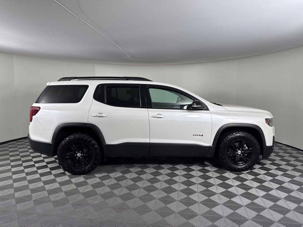 Used 2022 GMC Acadia AT4 w/ GMC Pro Grade Package image 6