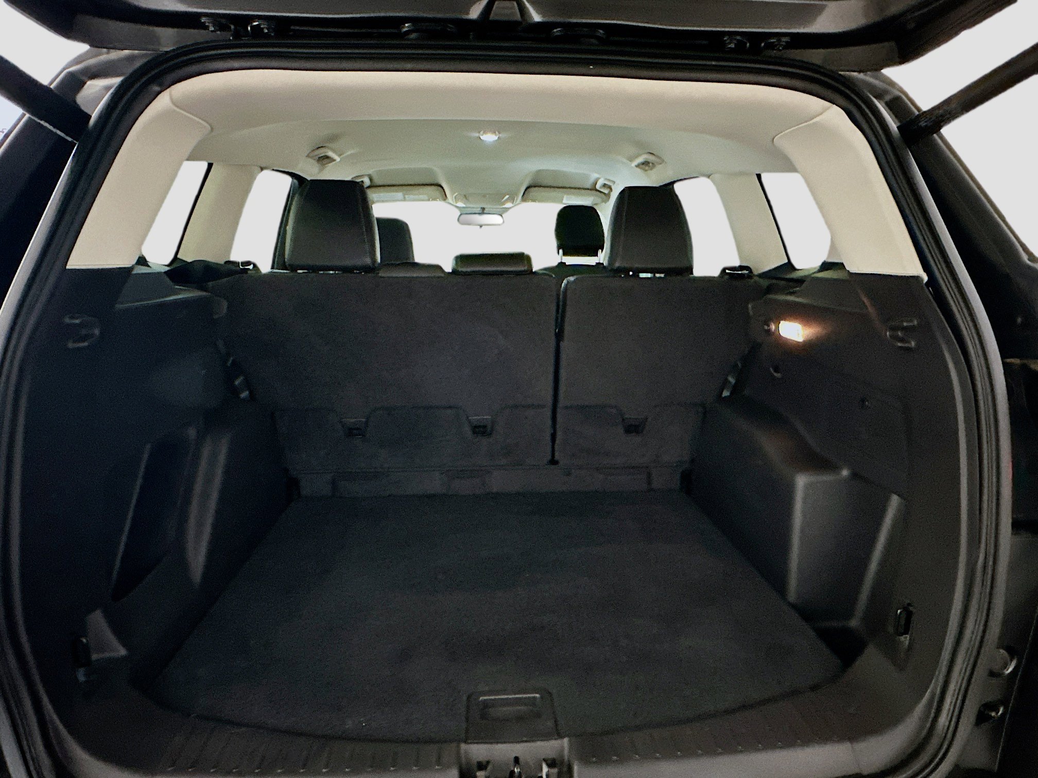 Used 2018 Ford Escape SEL image 29