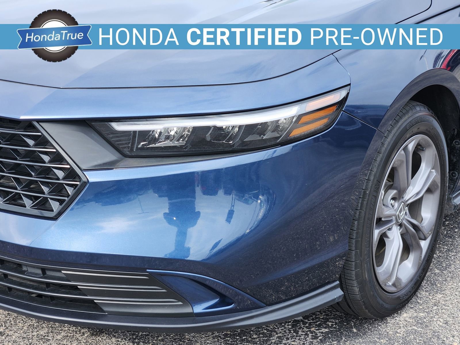 Used 2024 Honda Accord EX image 11