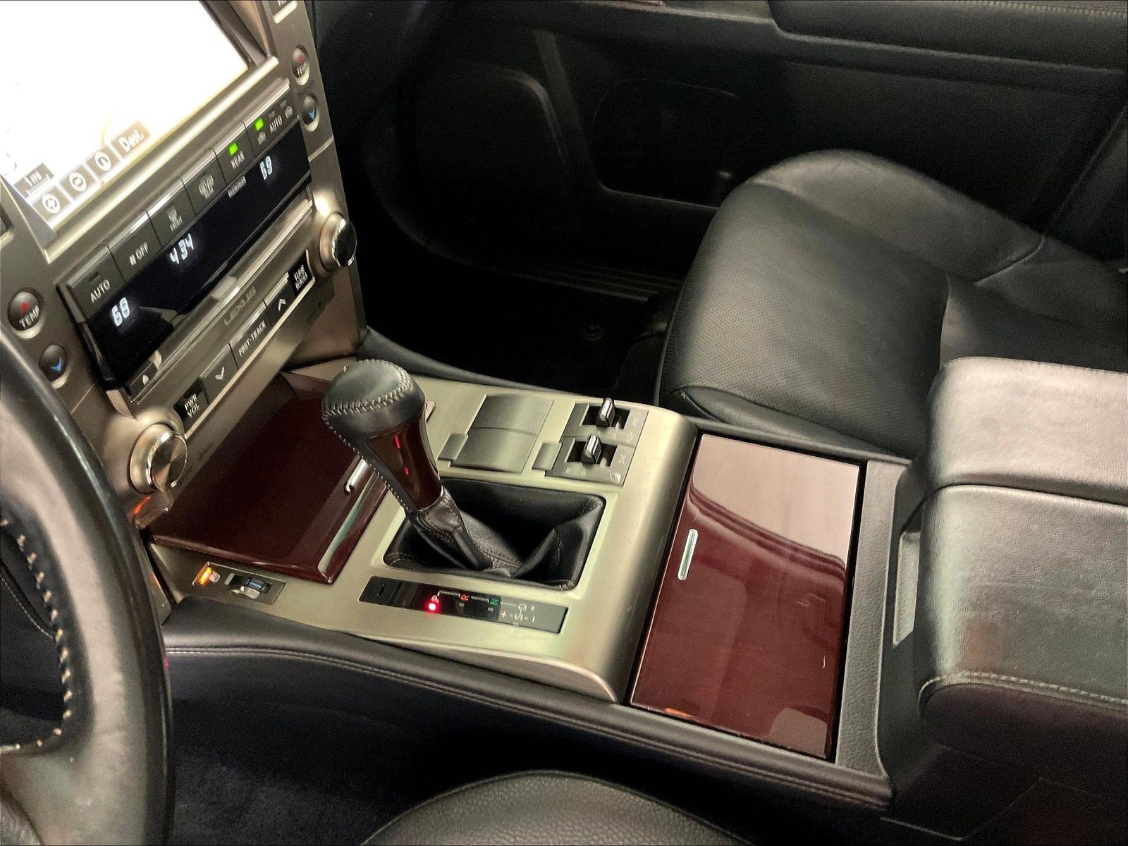Used 2019 Lexus GX 460 Premium AWD/4WD image 18