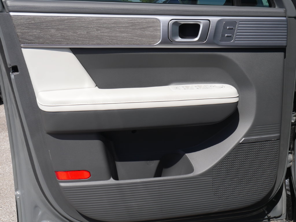 New 2026 Hyundai Santa Fe Calligraphy FWD image 38