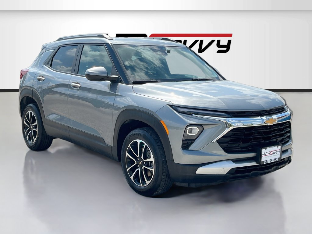 Used 2024 Chevrolet TrailBlazer LT w/ Driver Confidence Package