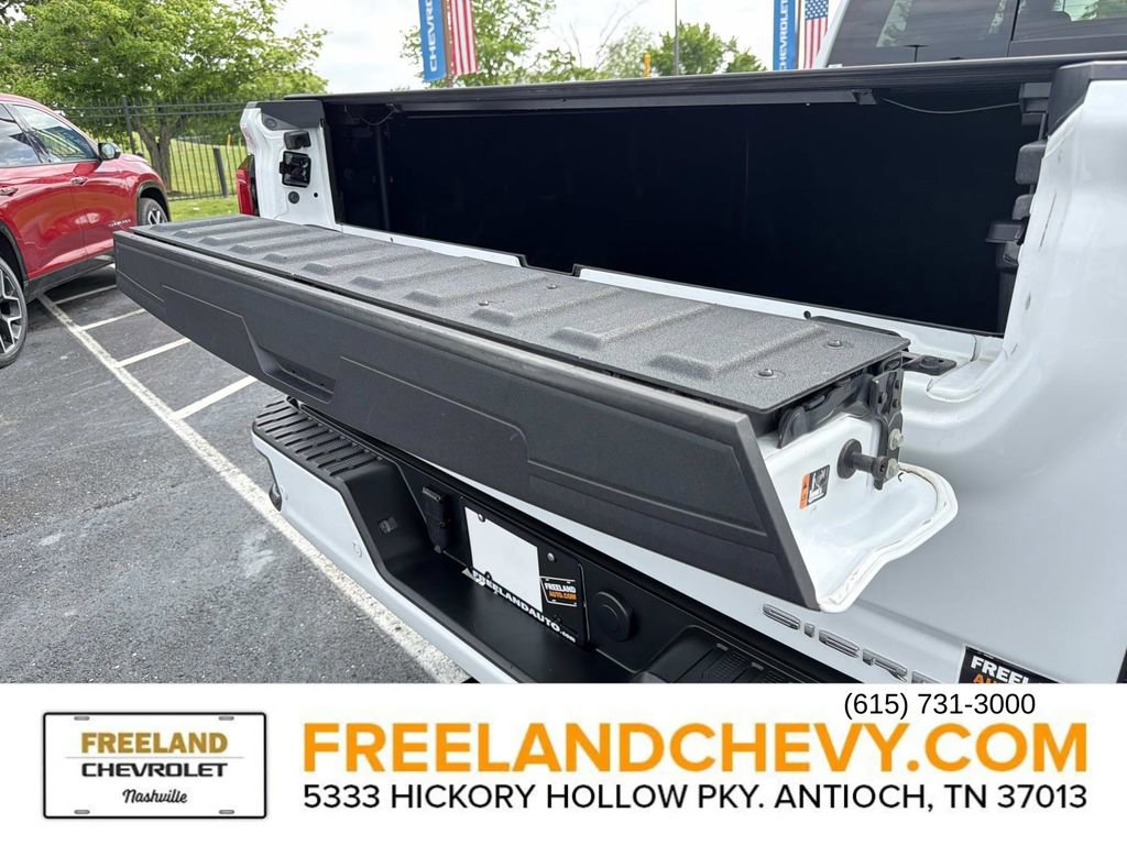 Used 2022 GMC Sierra 2500 Denali w/ Denali Ultimate Package AWD/4WD image 15