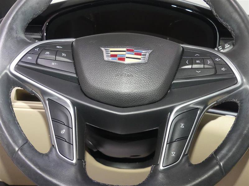 Used 2017 Cadillac XT5 Luxury AWD/4WD image 31