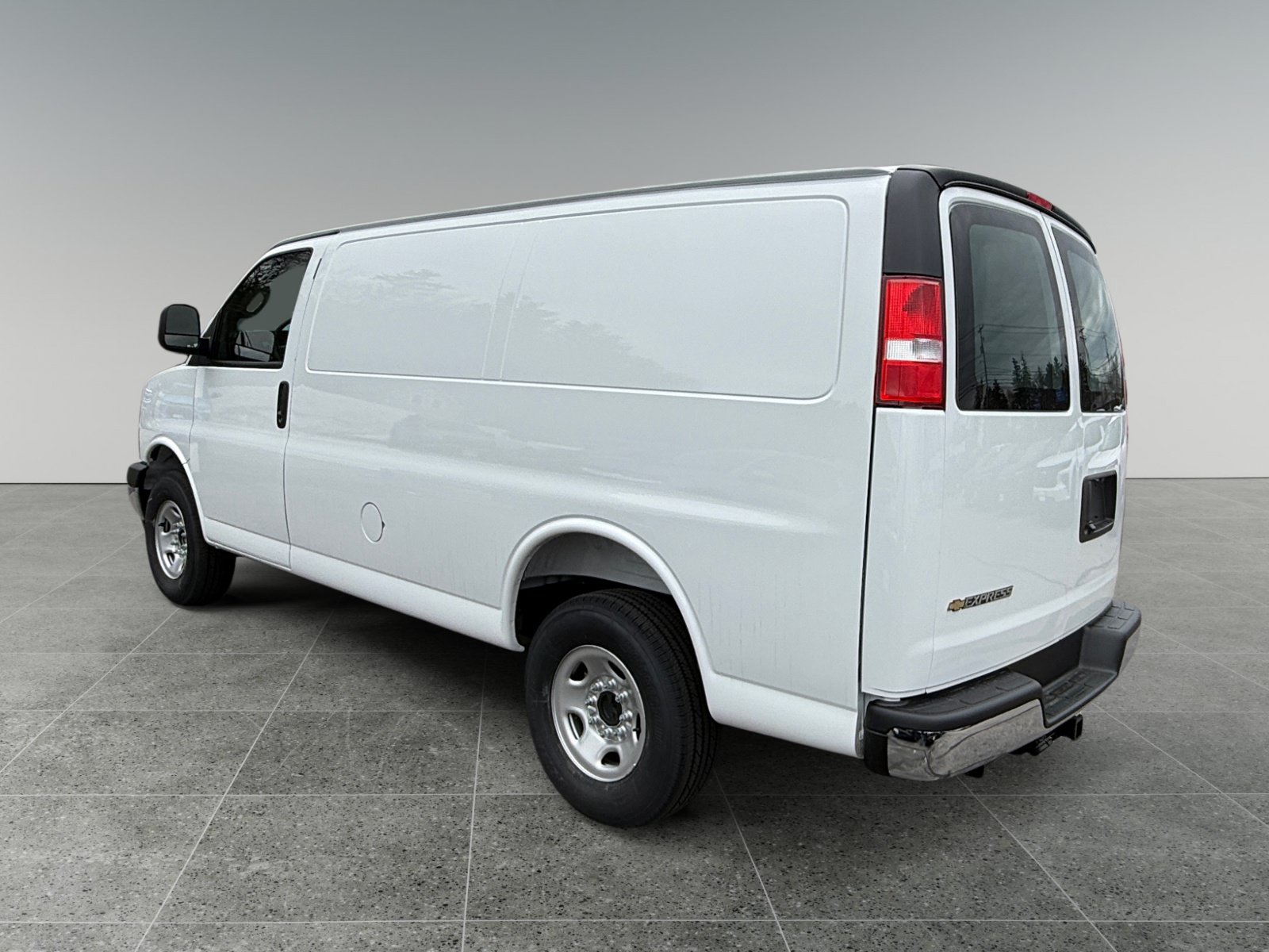 New 2026 Chevrolet Express 2500 w/ Driver Convenience Package RWD image 3