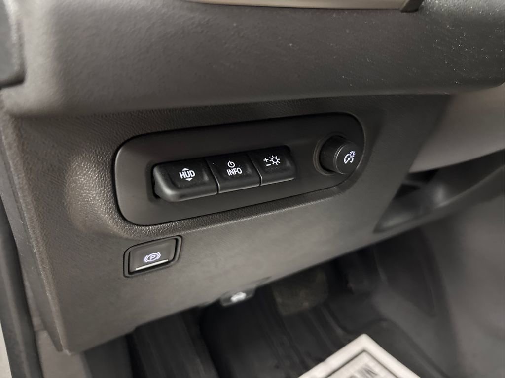 Used 2023 GMC Terrain Denali w/ Denali Premium Package image 41