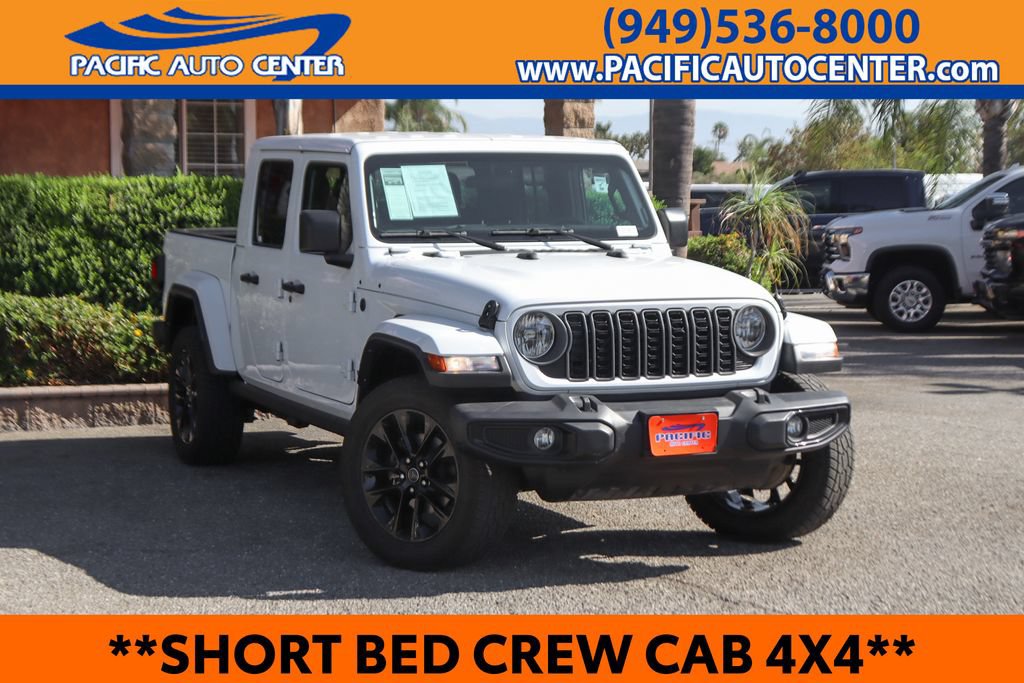 Used 2025 Jeep Gladiator Sport