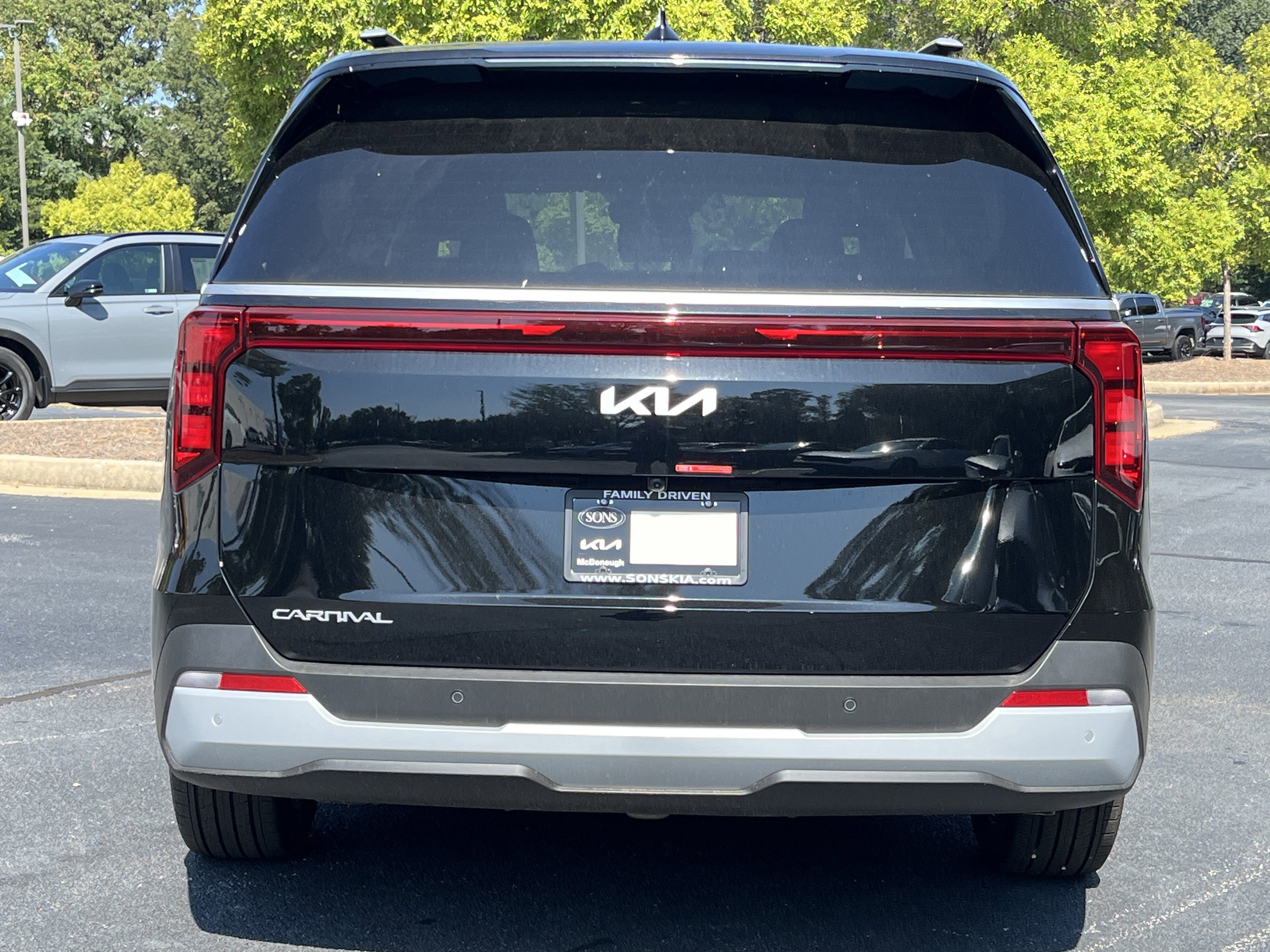 New 2026 Kia Carnival EX image 33