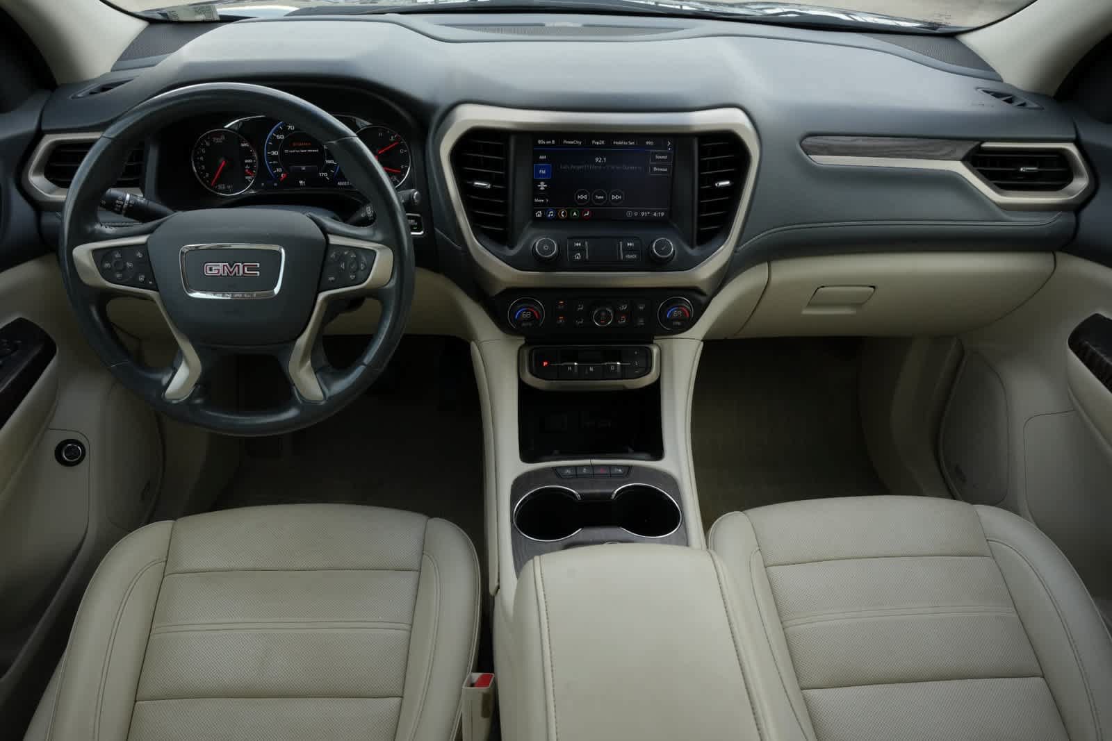 Used 2022 GMC Acadia Denali w/ Denali Ultimate Package FWD image 7