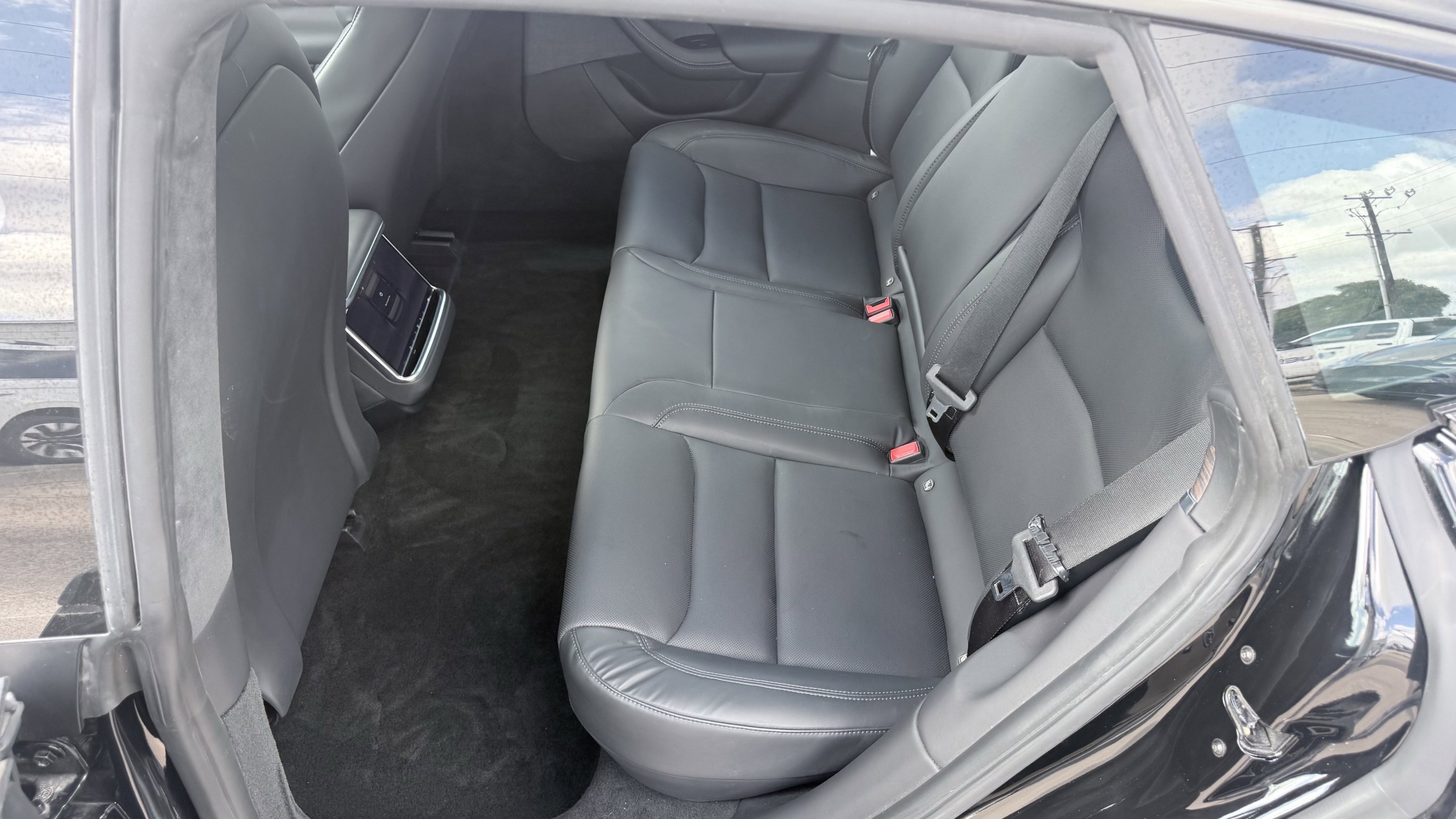 Used 2023 Tesla Model S AWD/4WD image 36