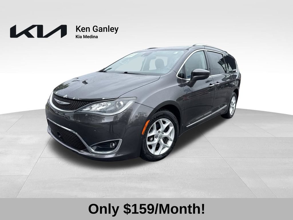 Used 2017 Chrysler Pacifica Touring-L Plus w/ Advanced Safetytec Group
