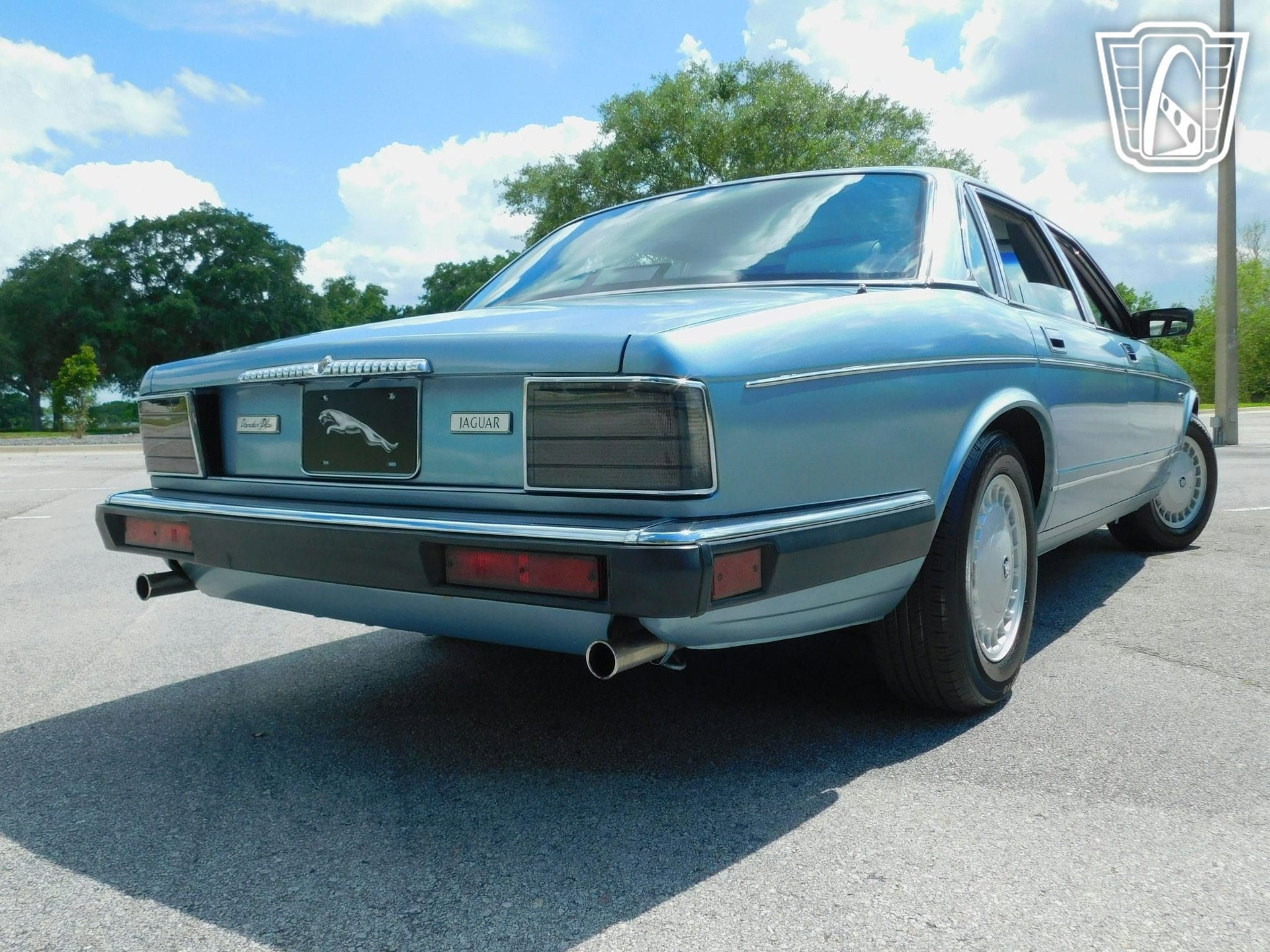 Used 1991 Jaguar XJ Vanden Plas image 35
