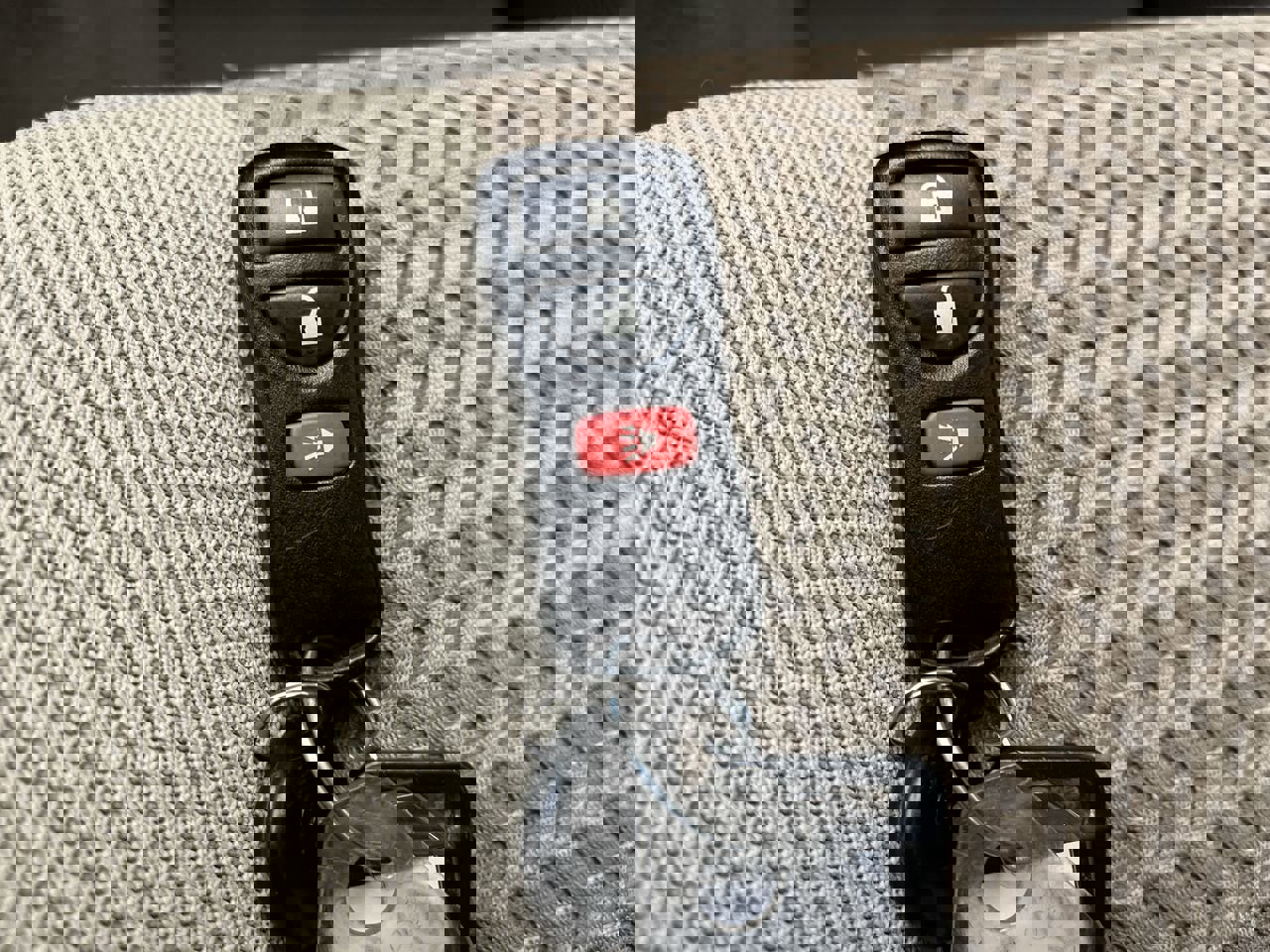 Used 2010 Nissan Frontier SE w/ SE Value Truck Pkg image 22