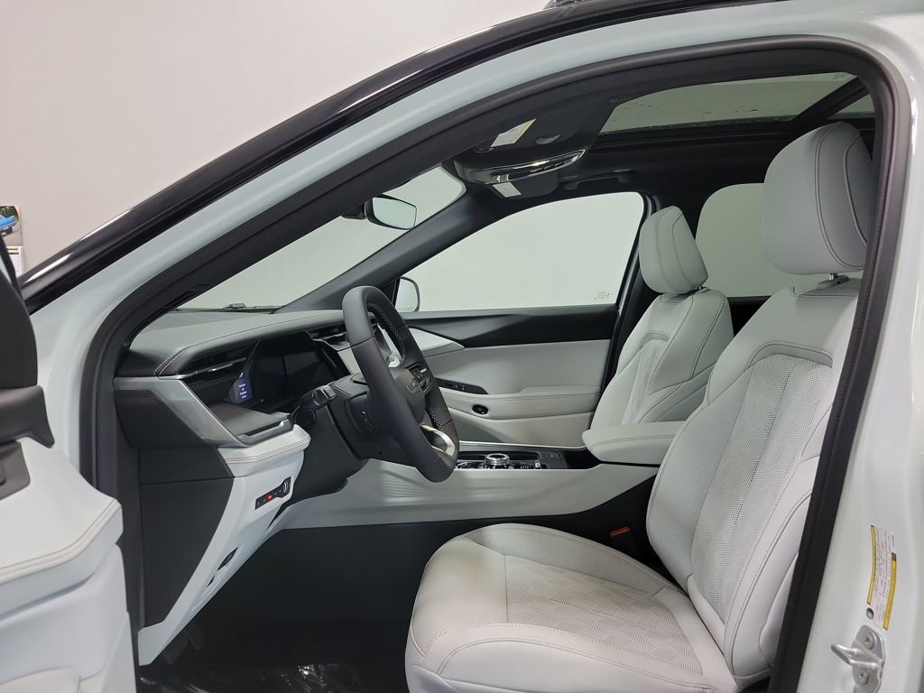 New 2026 Jeep Cherokee Overland image 11