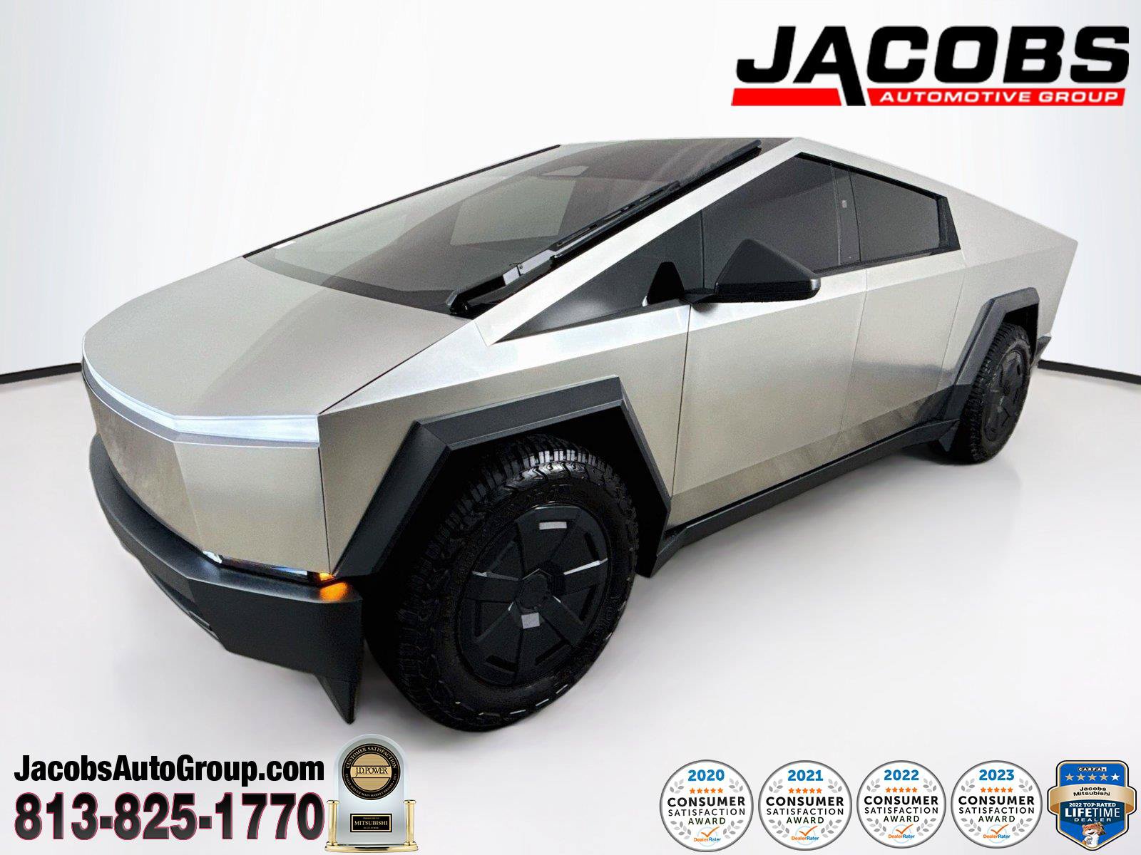 Used 2025 Tesla Cybertruck AWD Crew Cab image 1