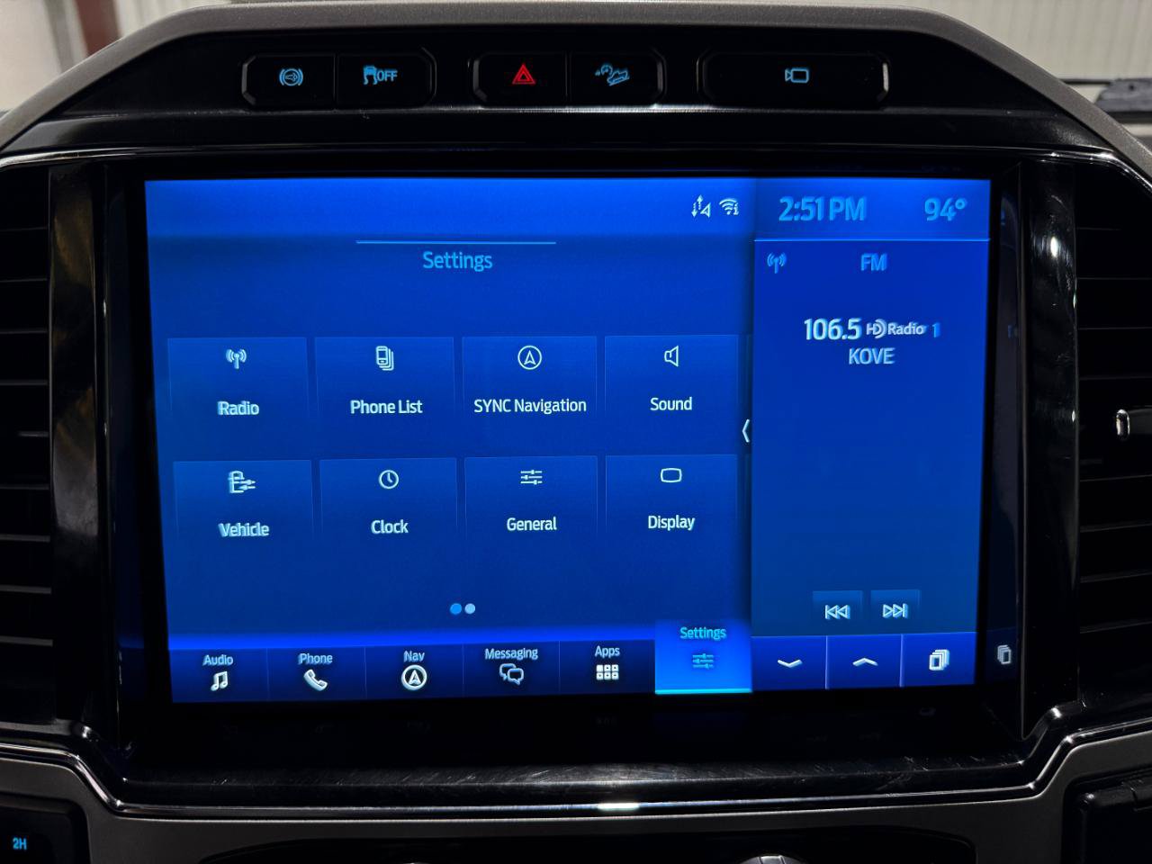 Used 2022 Ford F350 Lariat w/ Lariat Ultimate Package AWD/4WD image 40