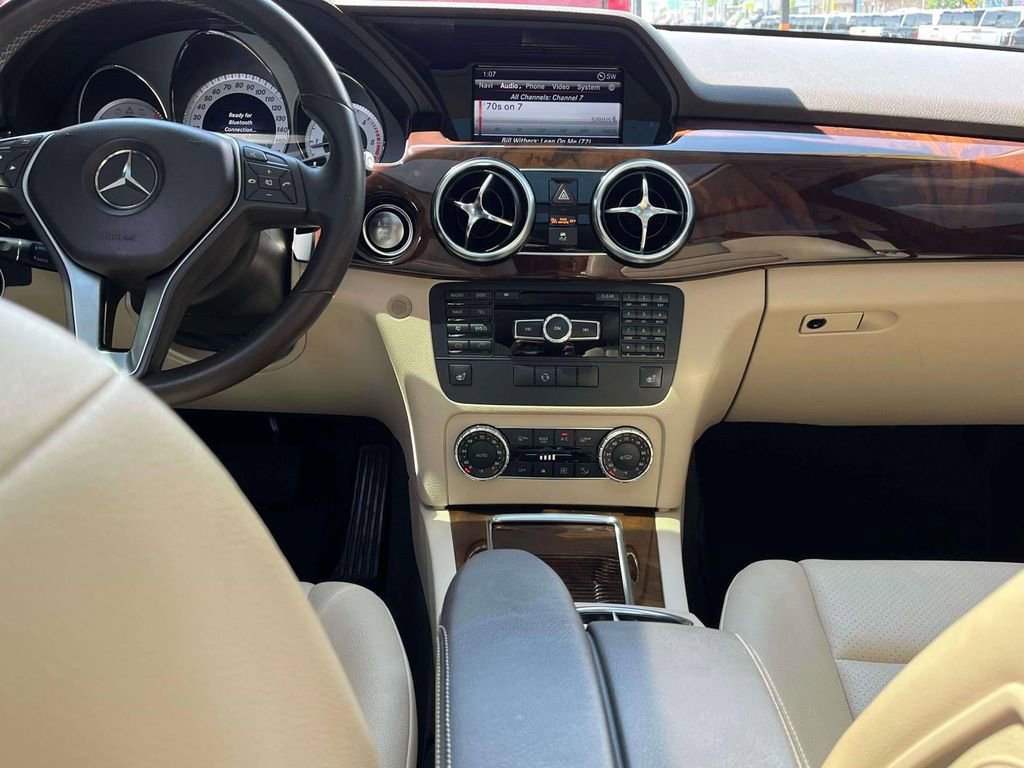 Used 2014 Mercedes-Benz GLK 250 BlueTEC 4MATIC image 13
