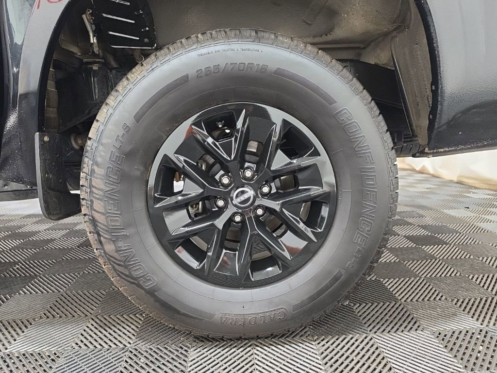 Used 2024 Nissan Frontier SV image 32