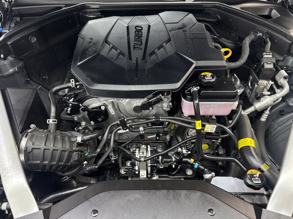 Used 2025 Genesis G70 2.5T RWD image 77