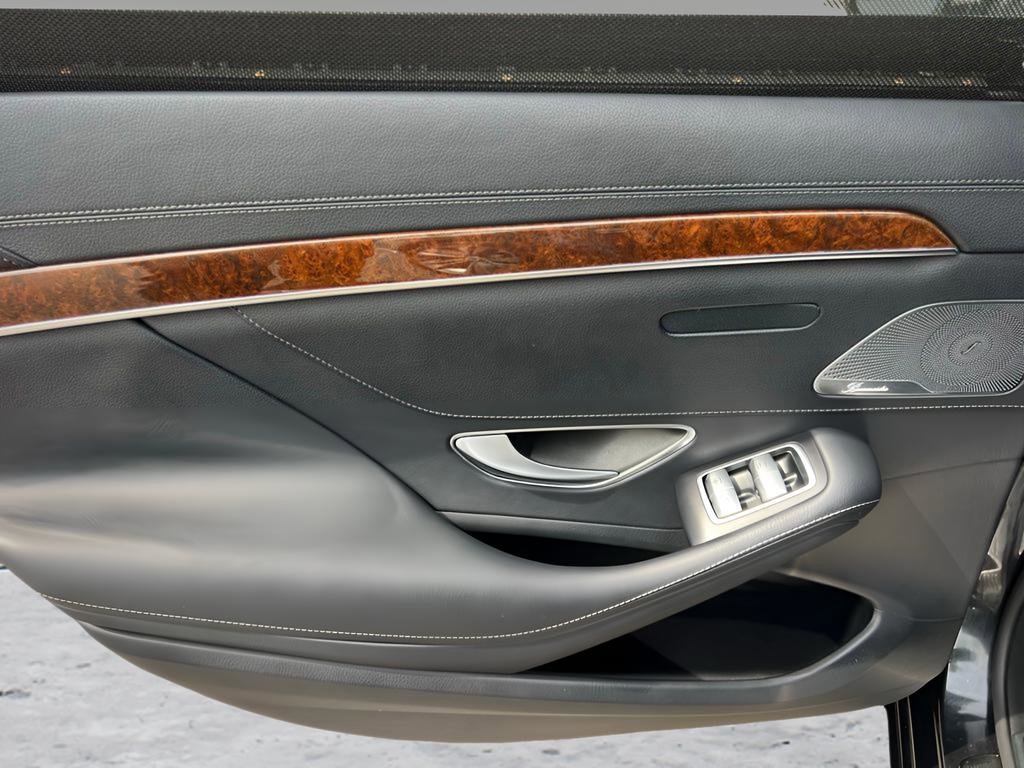 Used 2015 Mercedes-Benz S 550 4MATIC Sedan image 22