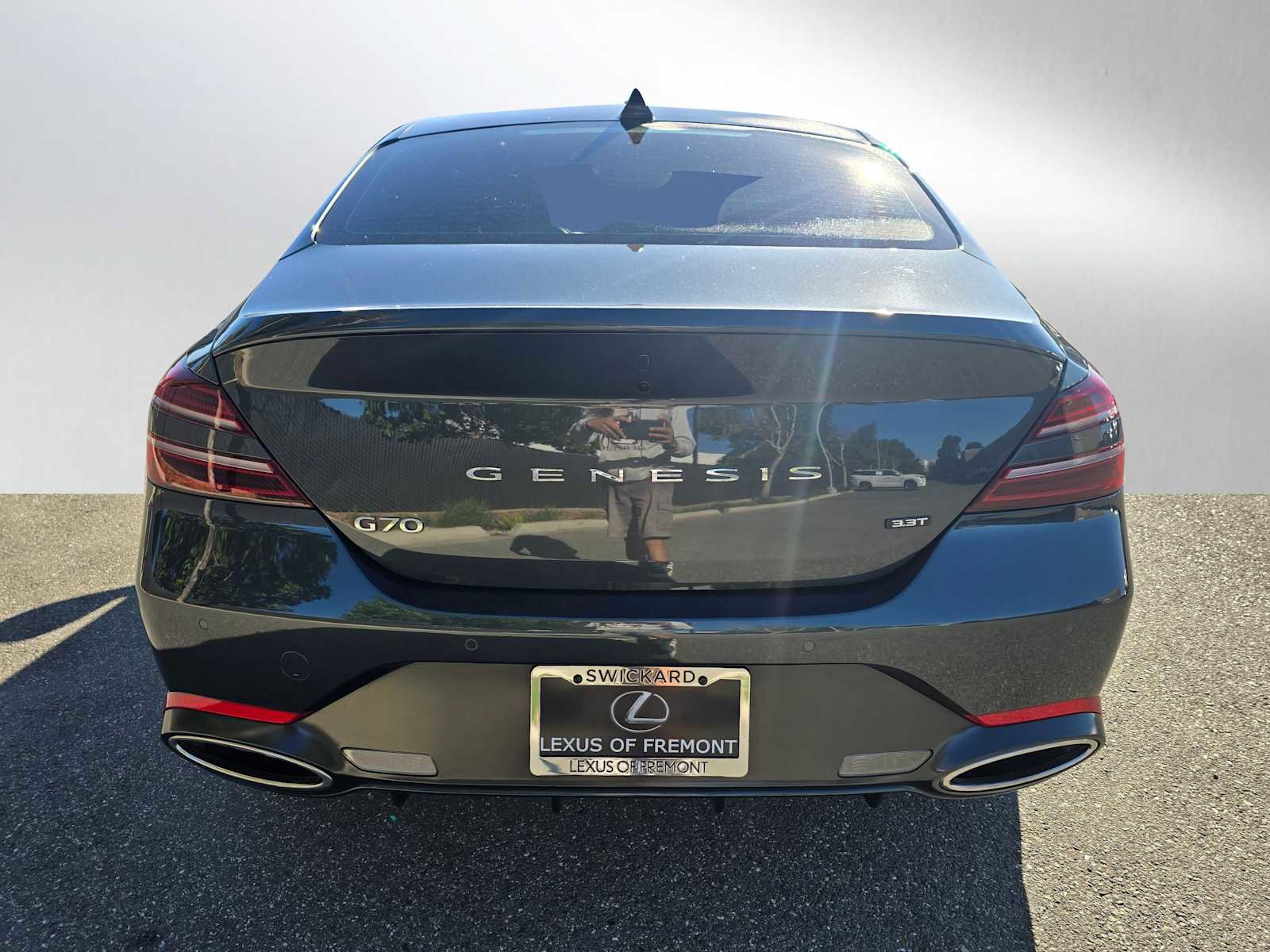 Used 2023 Genesis G70 3.3T w/ Sport Prestige Package image 4