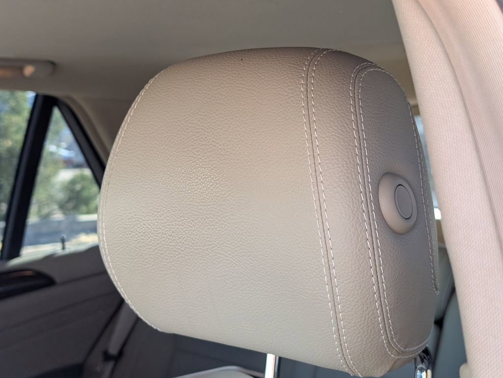 Used 2013 Mercedes-Benz ML 350 BlueTEC 4MATIC image 13