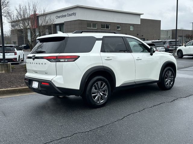 Certified 2024 Nissan Pathfinder SV image 8