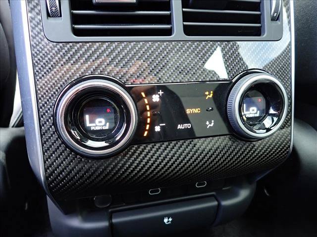 Used 2022 Land Rover Range Rover Sport SVR AWD/4WD image 11