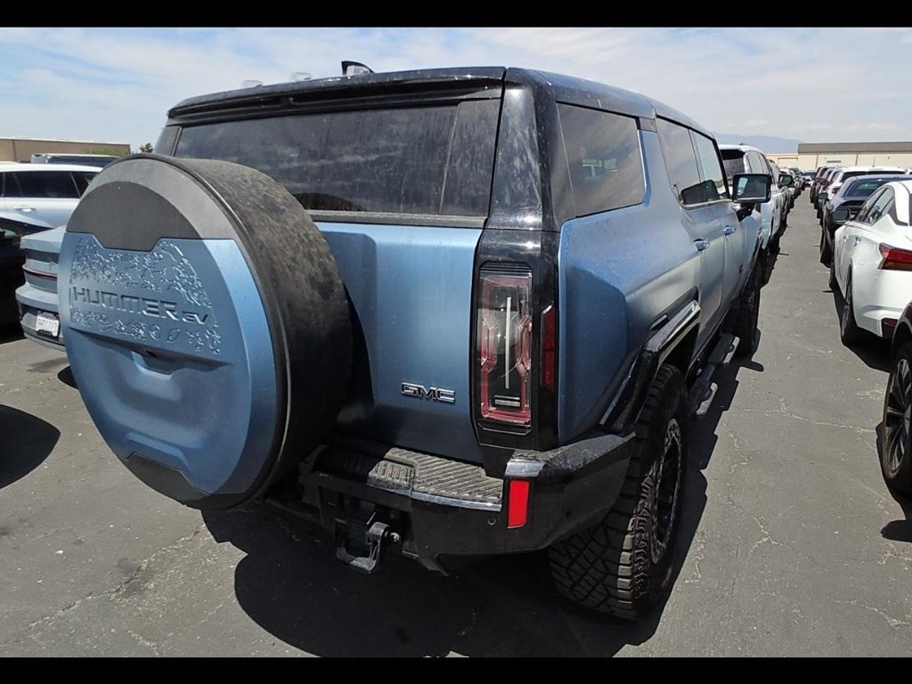 Used 2024 GMC Hummer EV 3X w/ Omega Edition AWD/4WD image 5