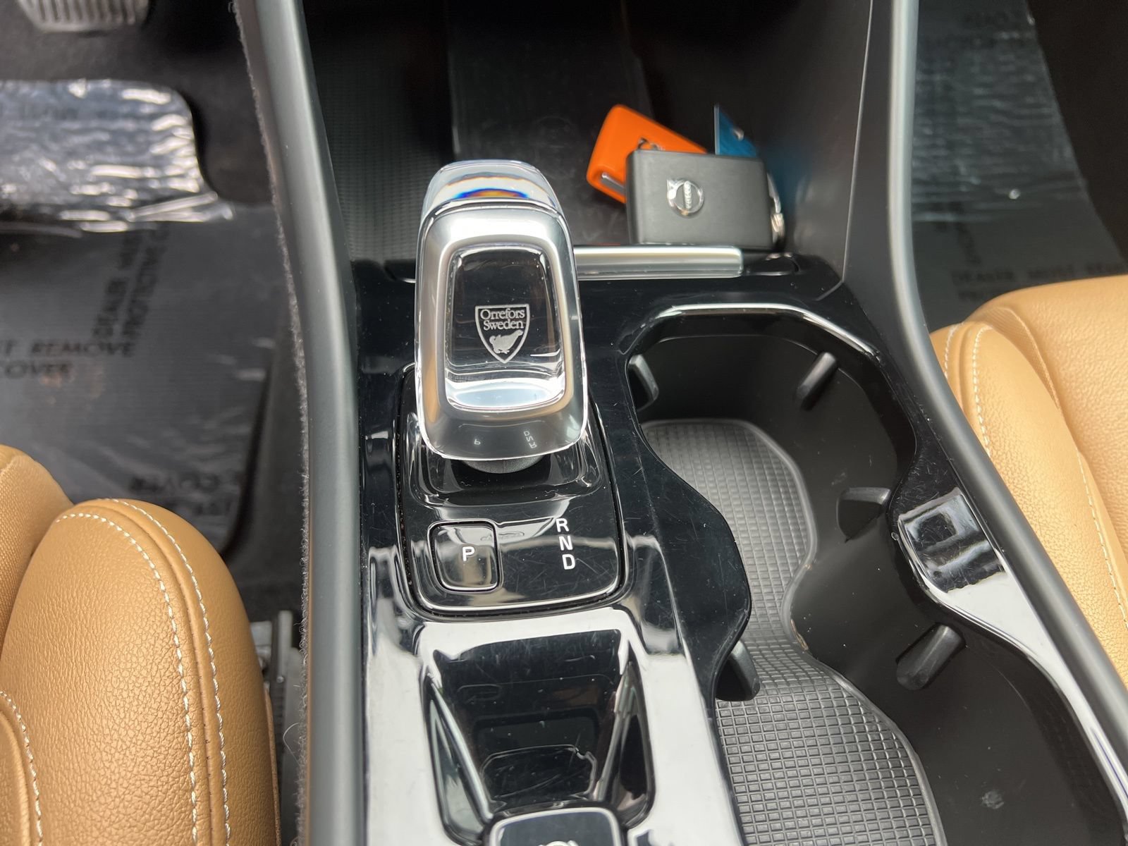 Used 2021 Volvo XC40 T4 Inscription FWD image 17