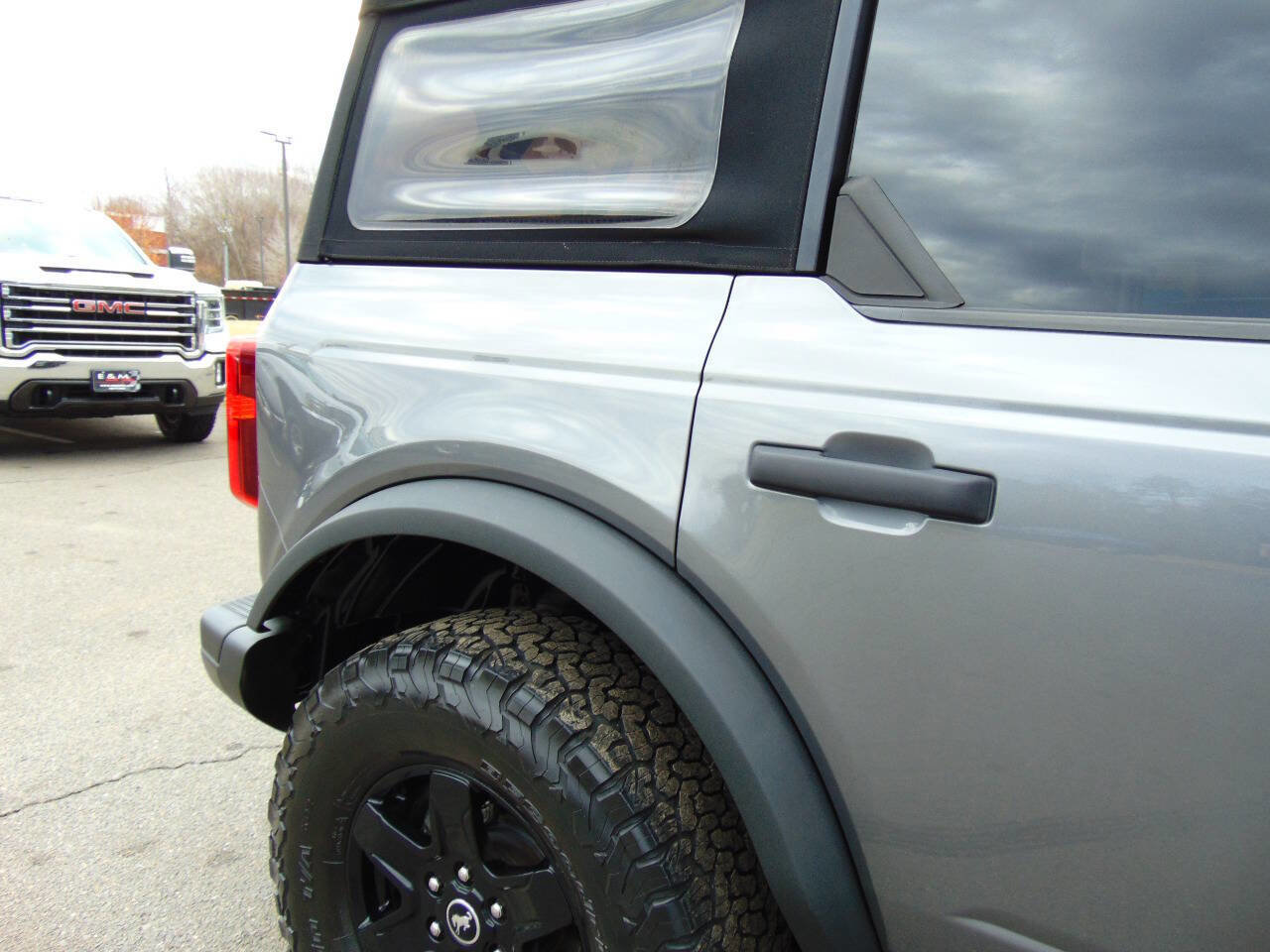 Used 2022 Ford Bronco Black Diamond image 40