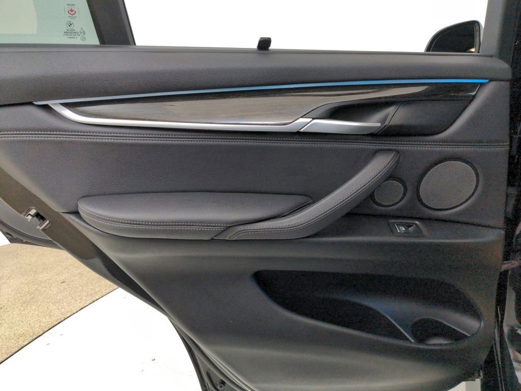 Used 2018 BMW X5 xDrive50i AWD/4WD image 38