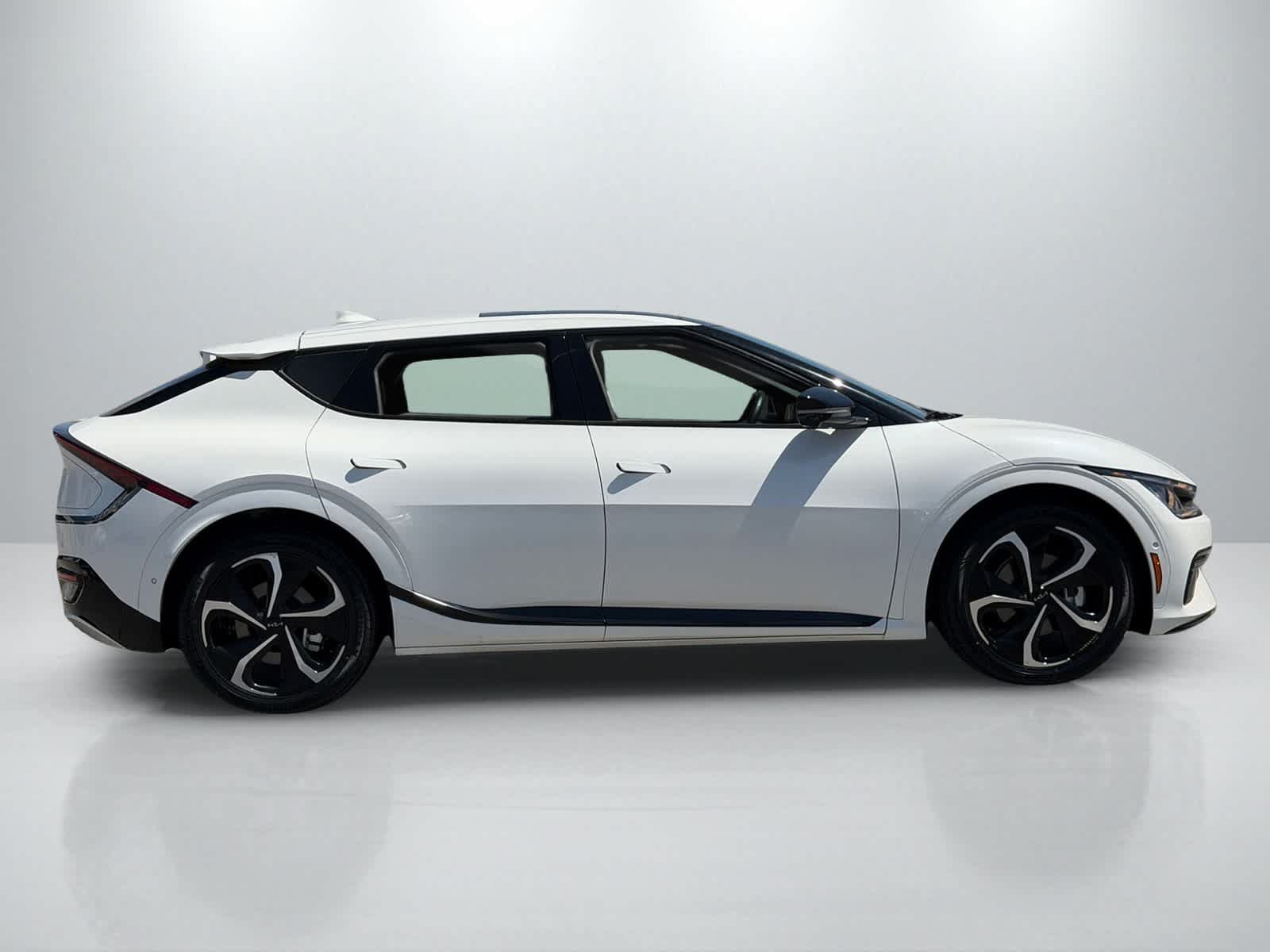 Used 2024 Kia EV6 GT-Line AWD/4WD image 8