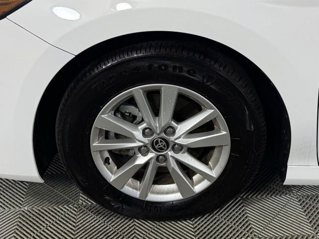 Used 2025 Toyota Camry LE FWD image 16