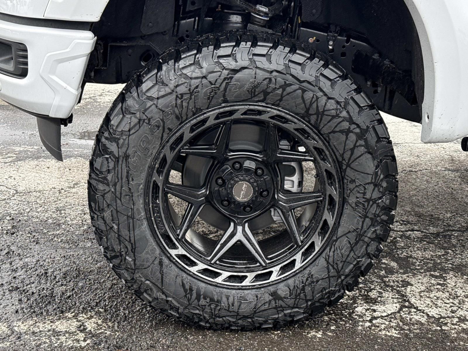 New 2025 Ford F150 XLT w/ Equipment Group 303A High image 9