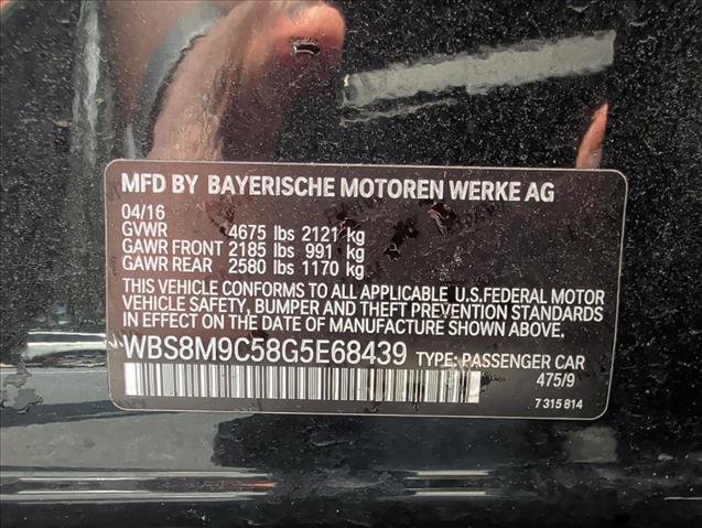 Used 2016 BMW M3 RWD image 25