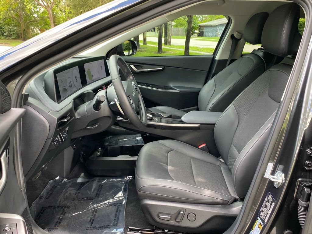 Used 2024 Kia EV6 Light RWD image 18