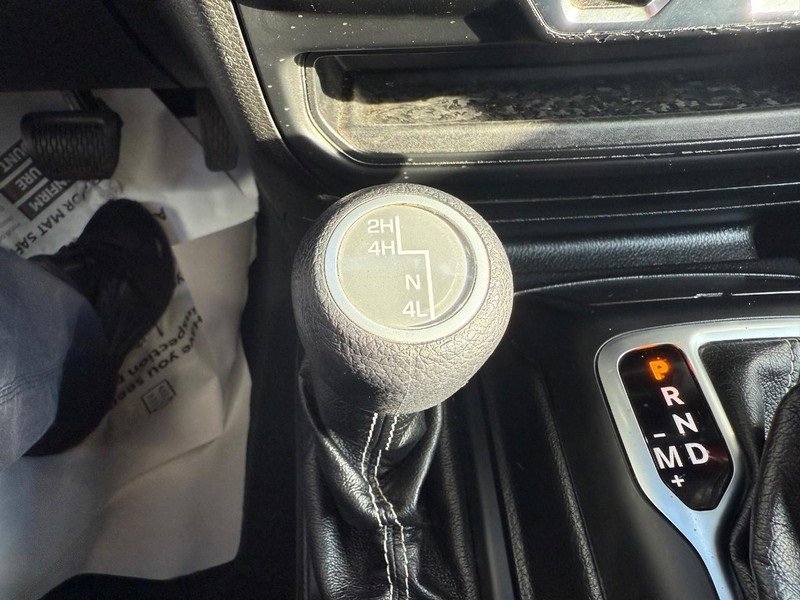 Used 2020 Jeep Wrangler Unlimited Sahara image 29