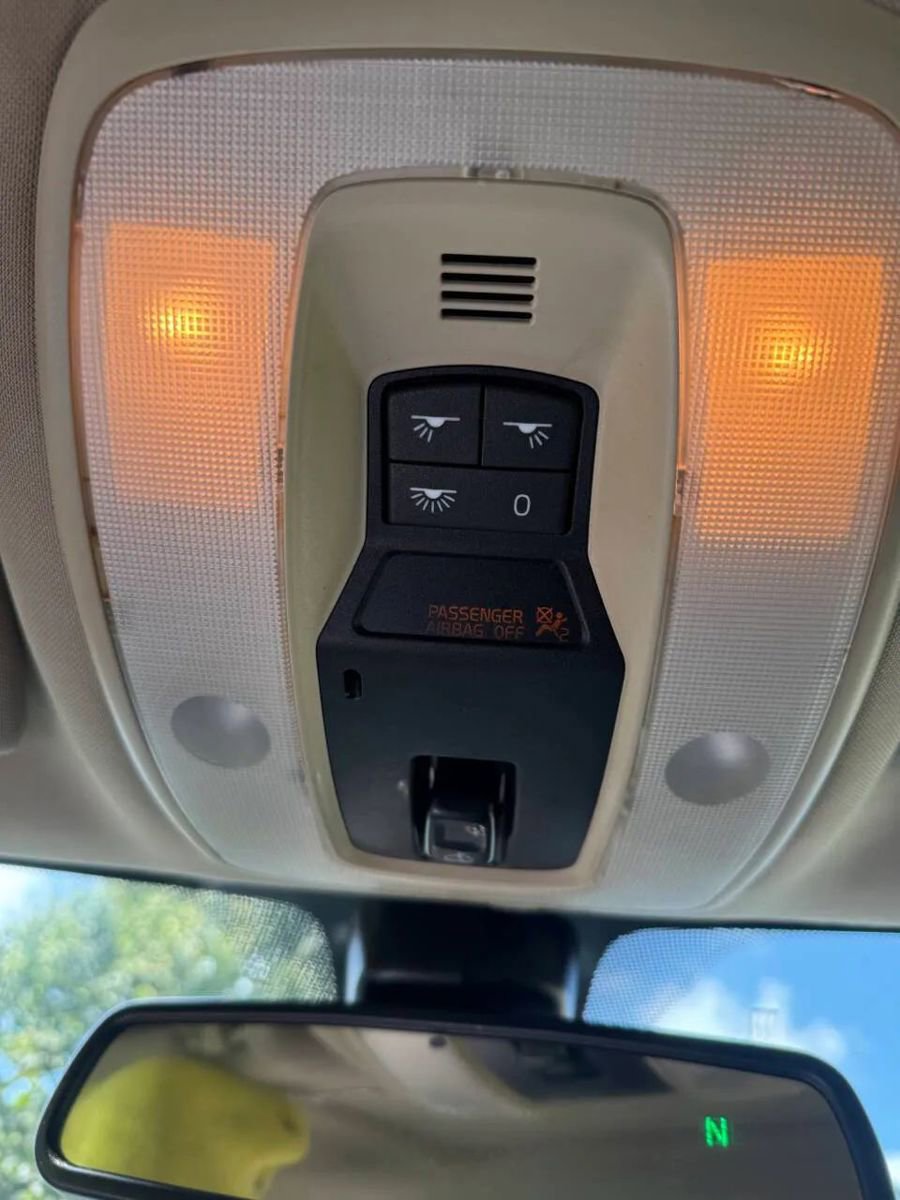 Used 2008 Volvo XC70 3.2 image 7