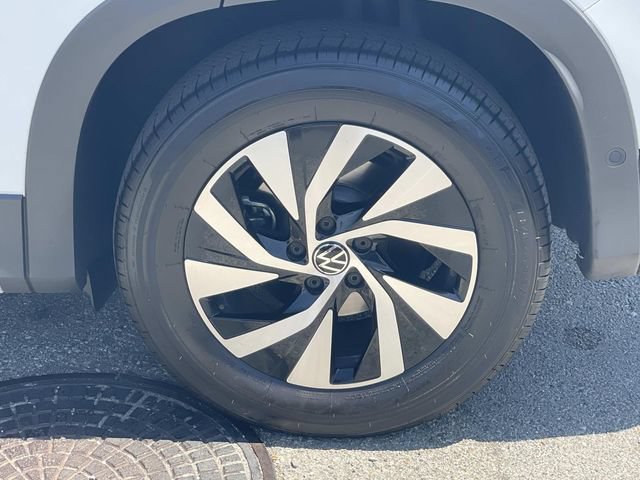 Used 2026 Volkswagen Tiguan S FWD image 30
